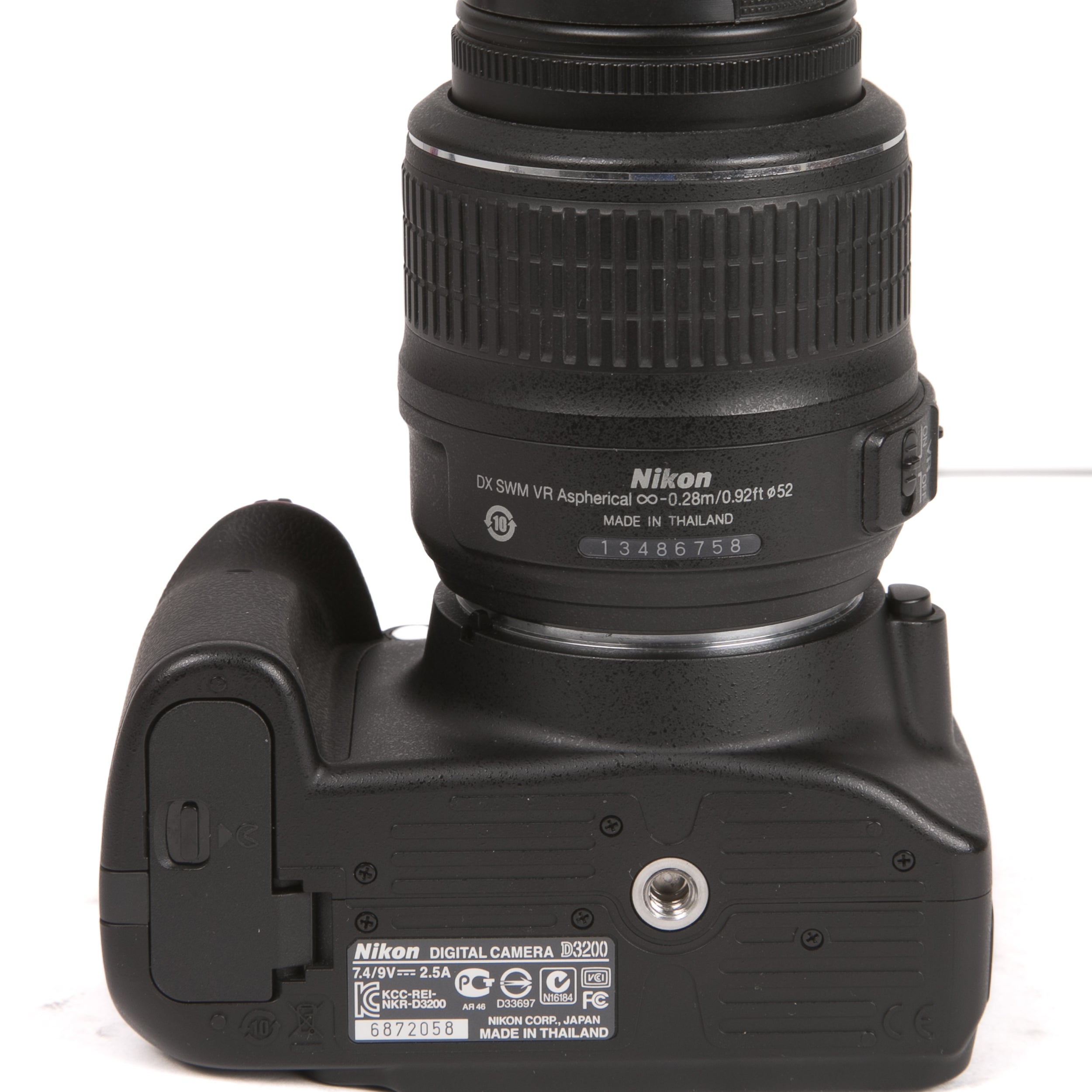 Nikon D3200 + 18-55 F/3.5-5.6 G ED VR