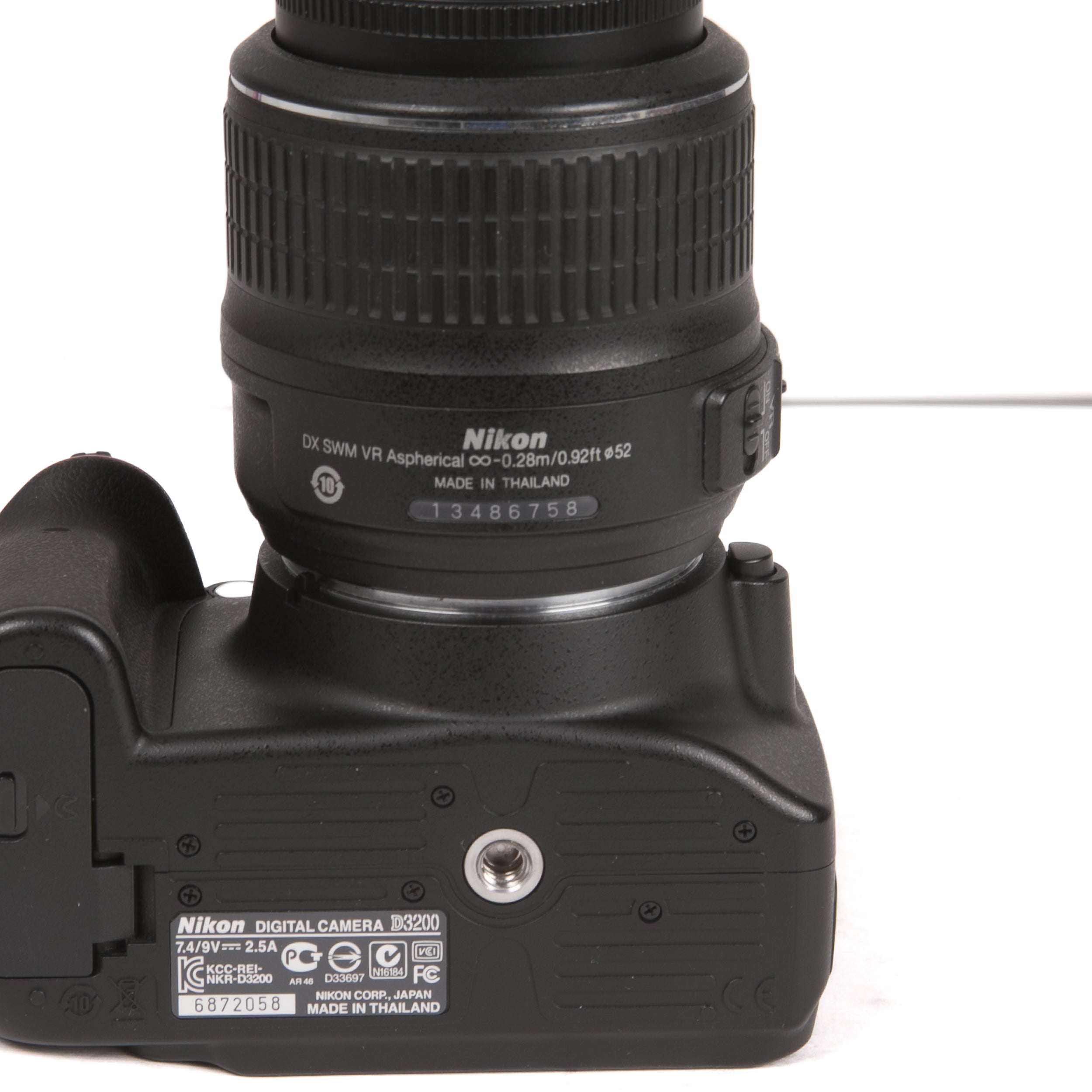 Nikon D3200 + 18-55 F/3.5-5.6 G ED VR