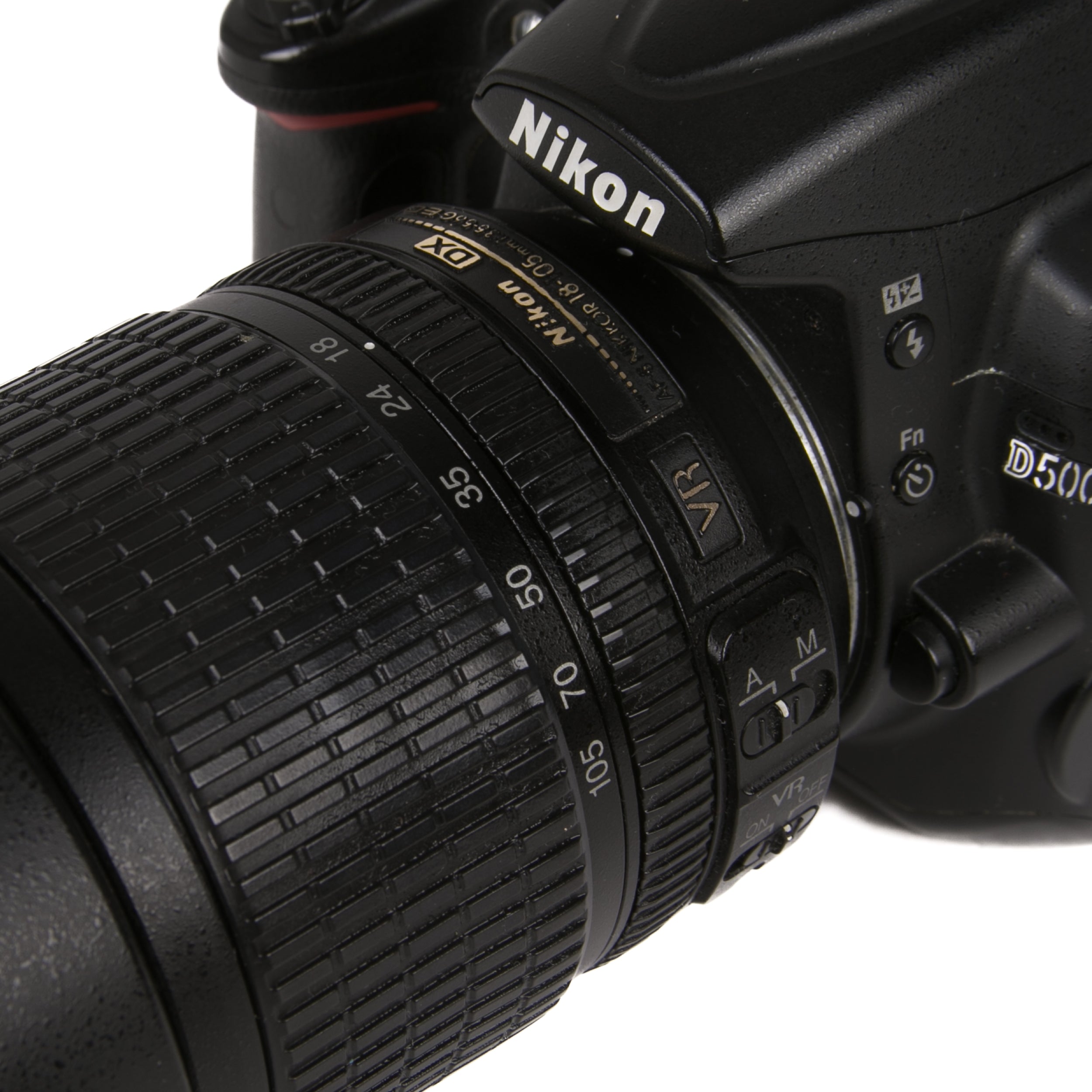 Nikon D5000 body SCATTI 23754+ 18-105 VR