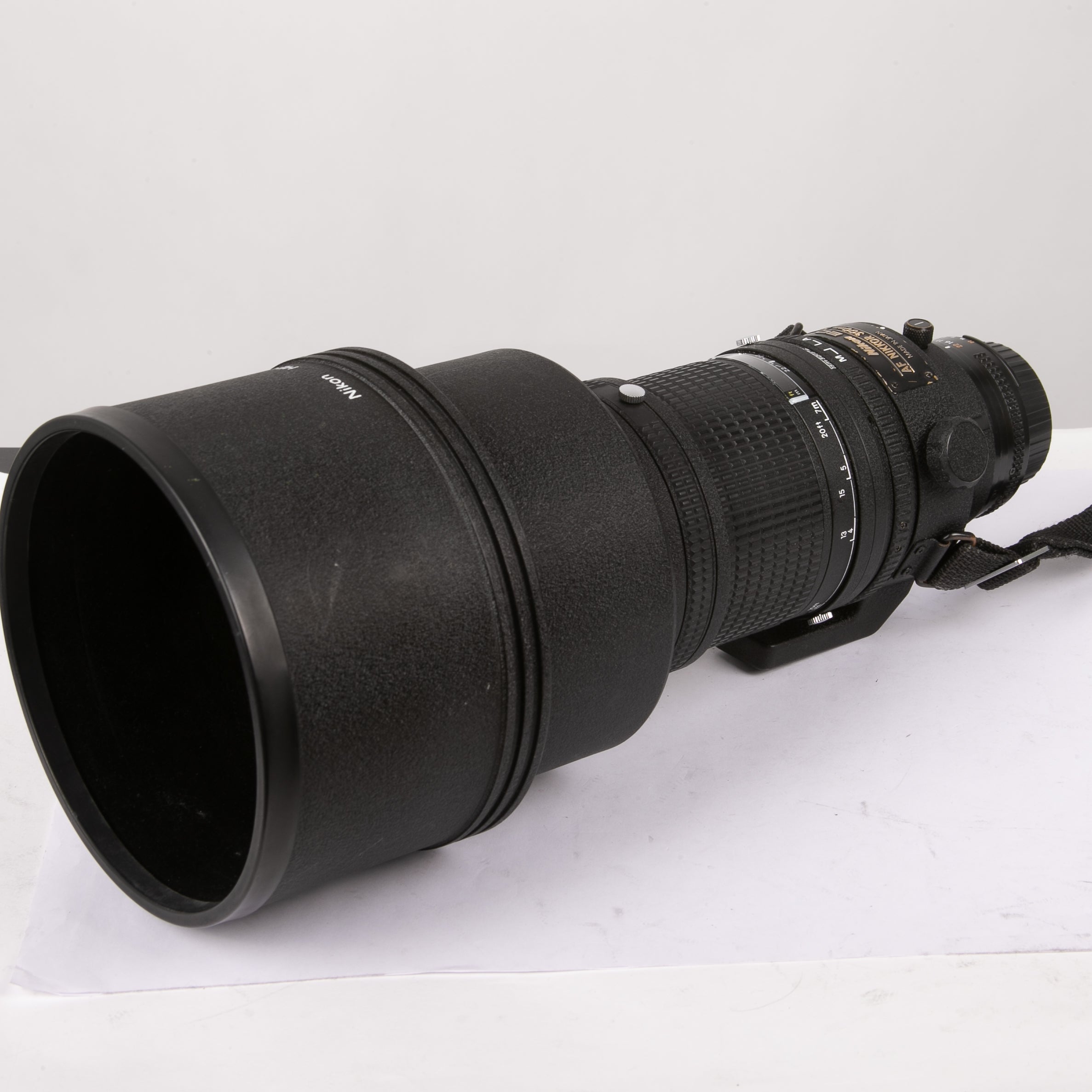 Nikon ED AF Nikkor 300 mm f/2.8