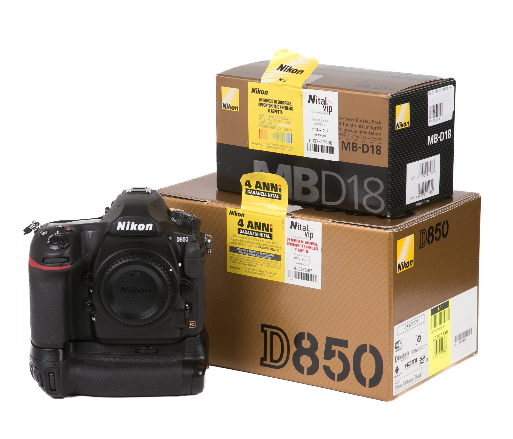 Nikon D850 + MB-D18 - 26800 scatti - Garanzia 12 Mesi