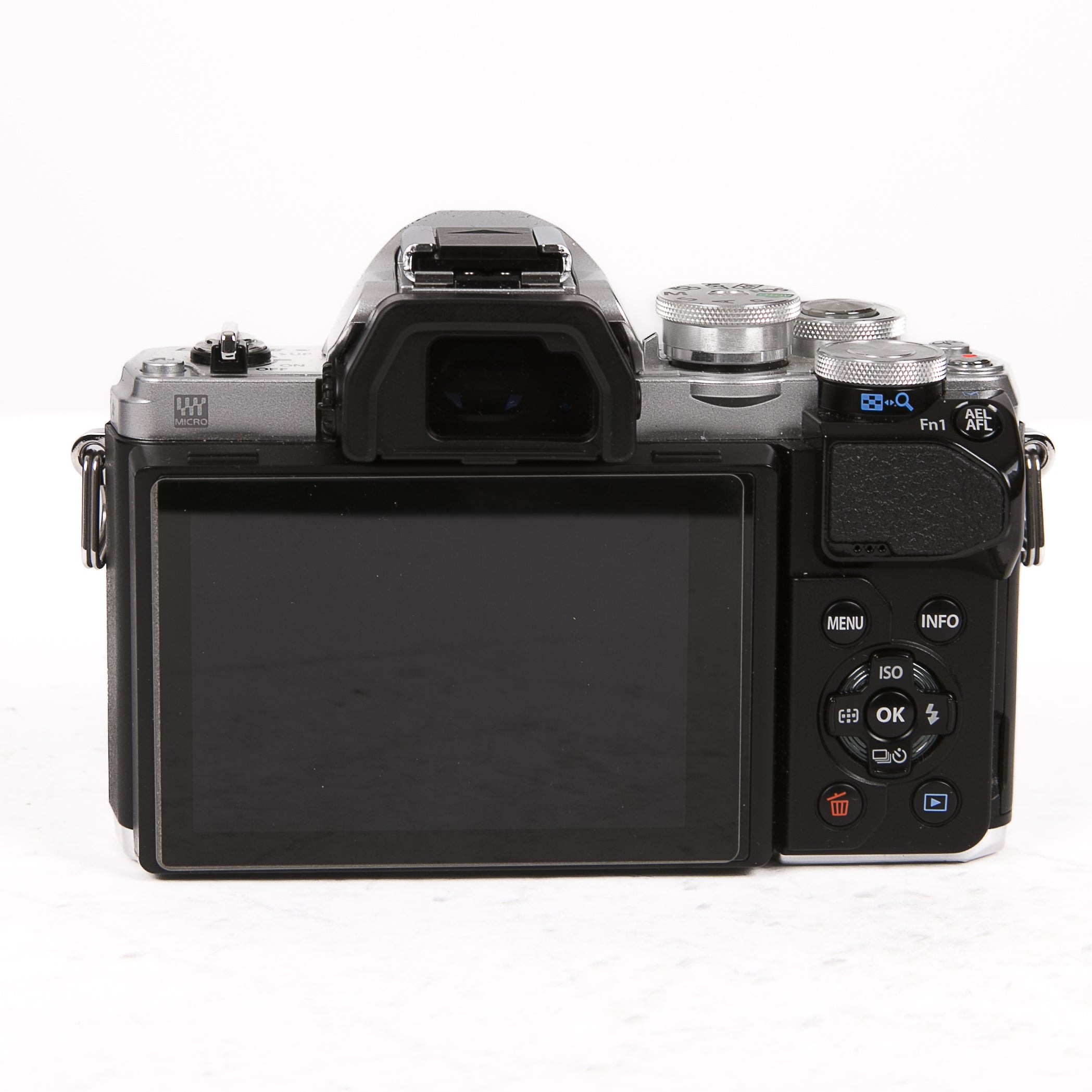 Olympus OM-D E-M10 Mark III