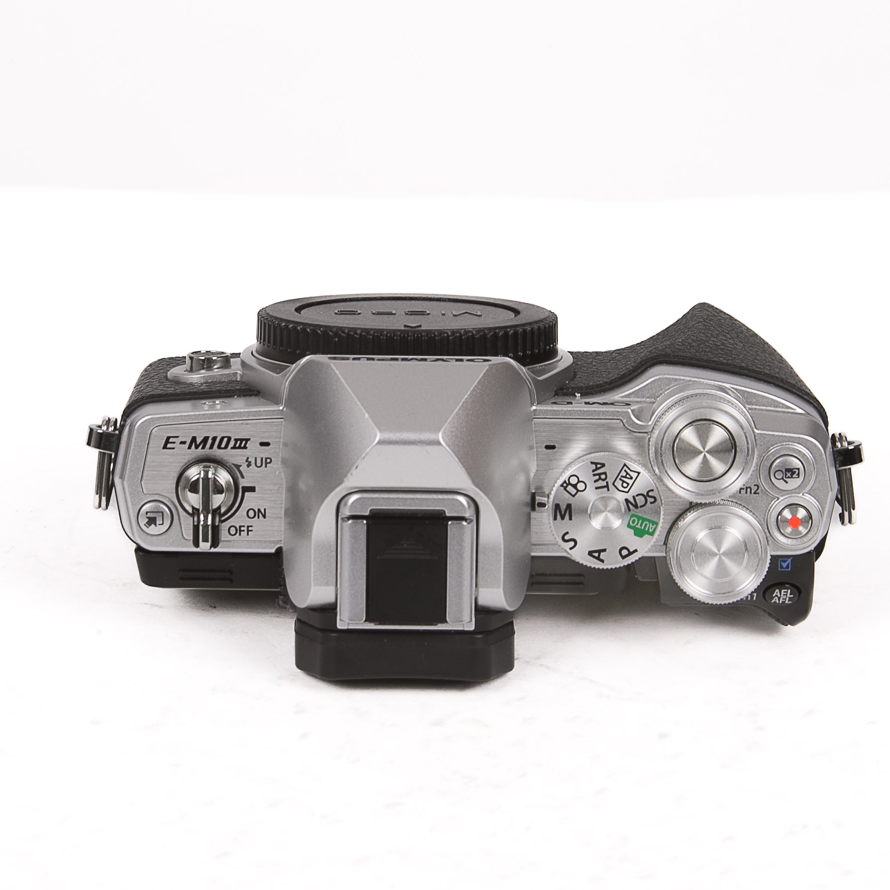 Olympus OM-D E-M10 Mark III