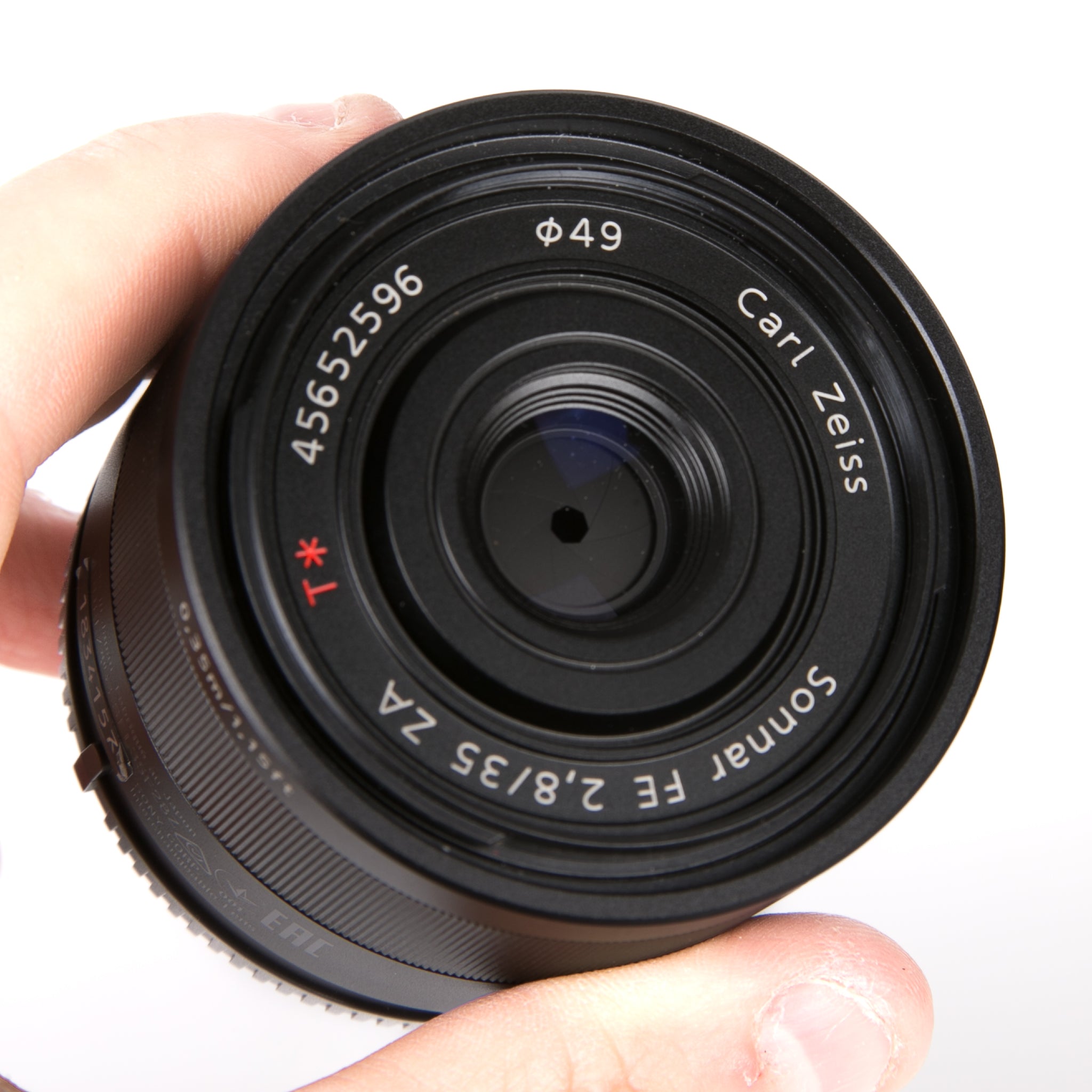 Sony FE 35mm F/2.8 Zeiss