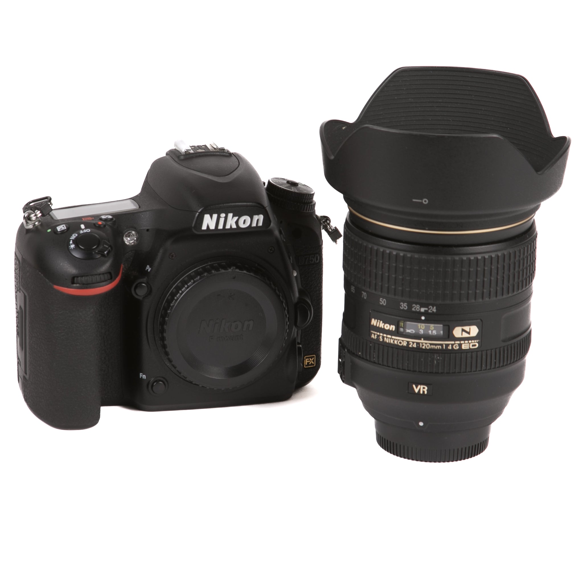 Nikon D750 + 24-120mm F/4 - Usato