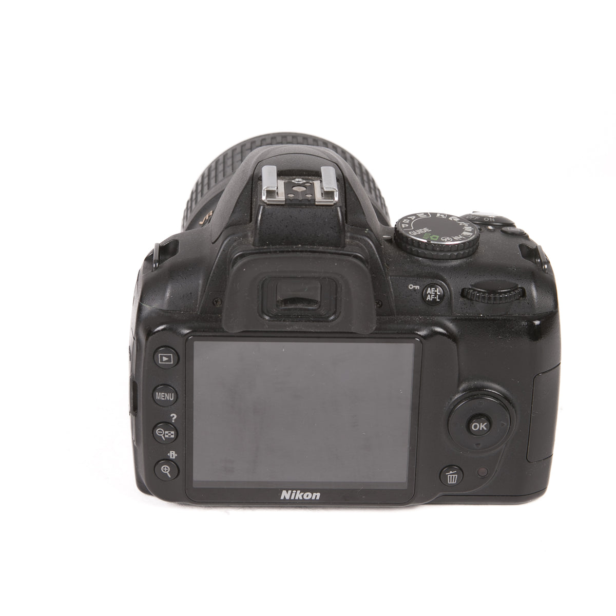 Nikon D3000 + obiettivo VR 18-55 mm SCATTI 22754