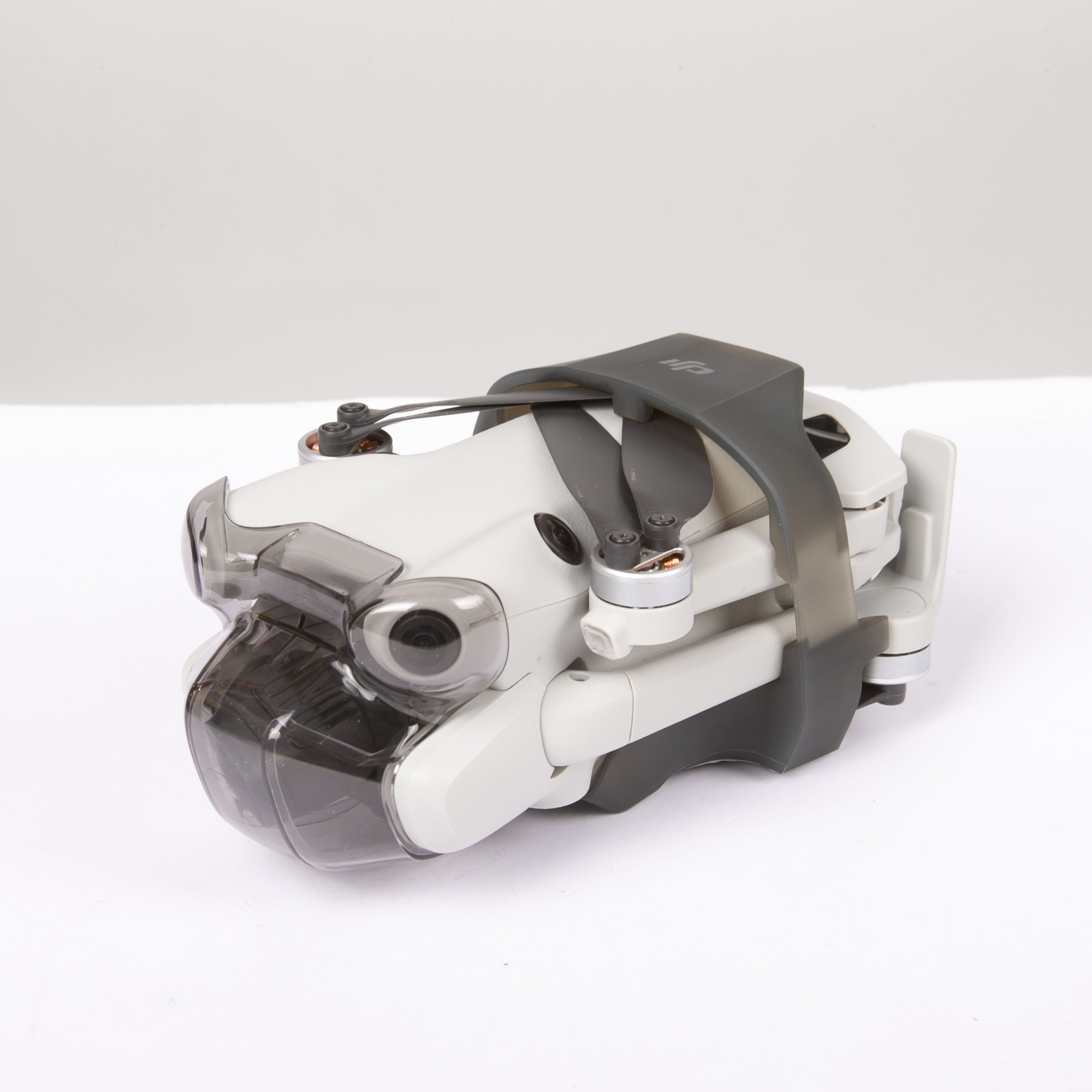 DJI mini 4 pro fly more combo