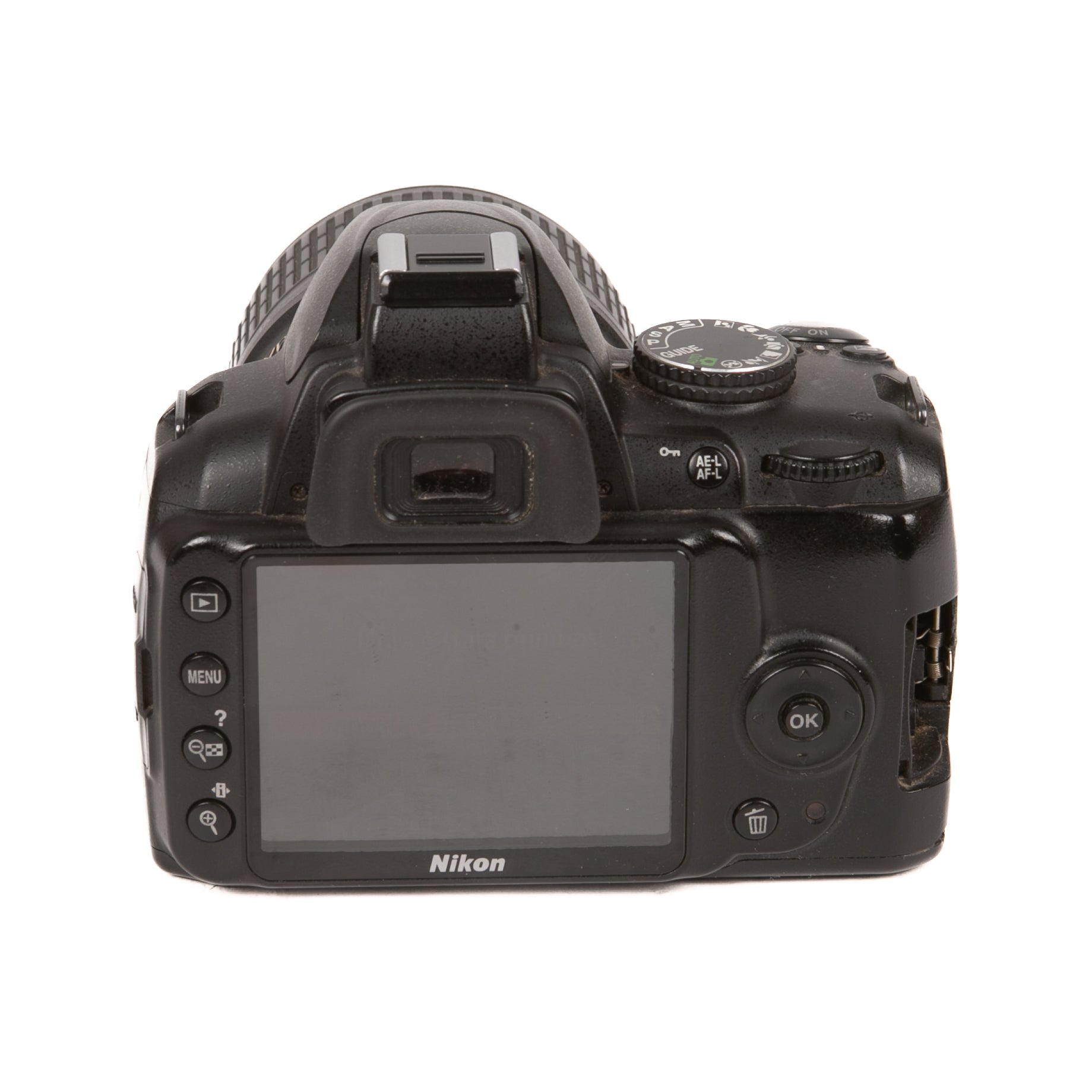 Nikon D3000 + 18-55mm vr scatti 33665