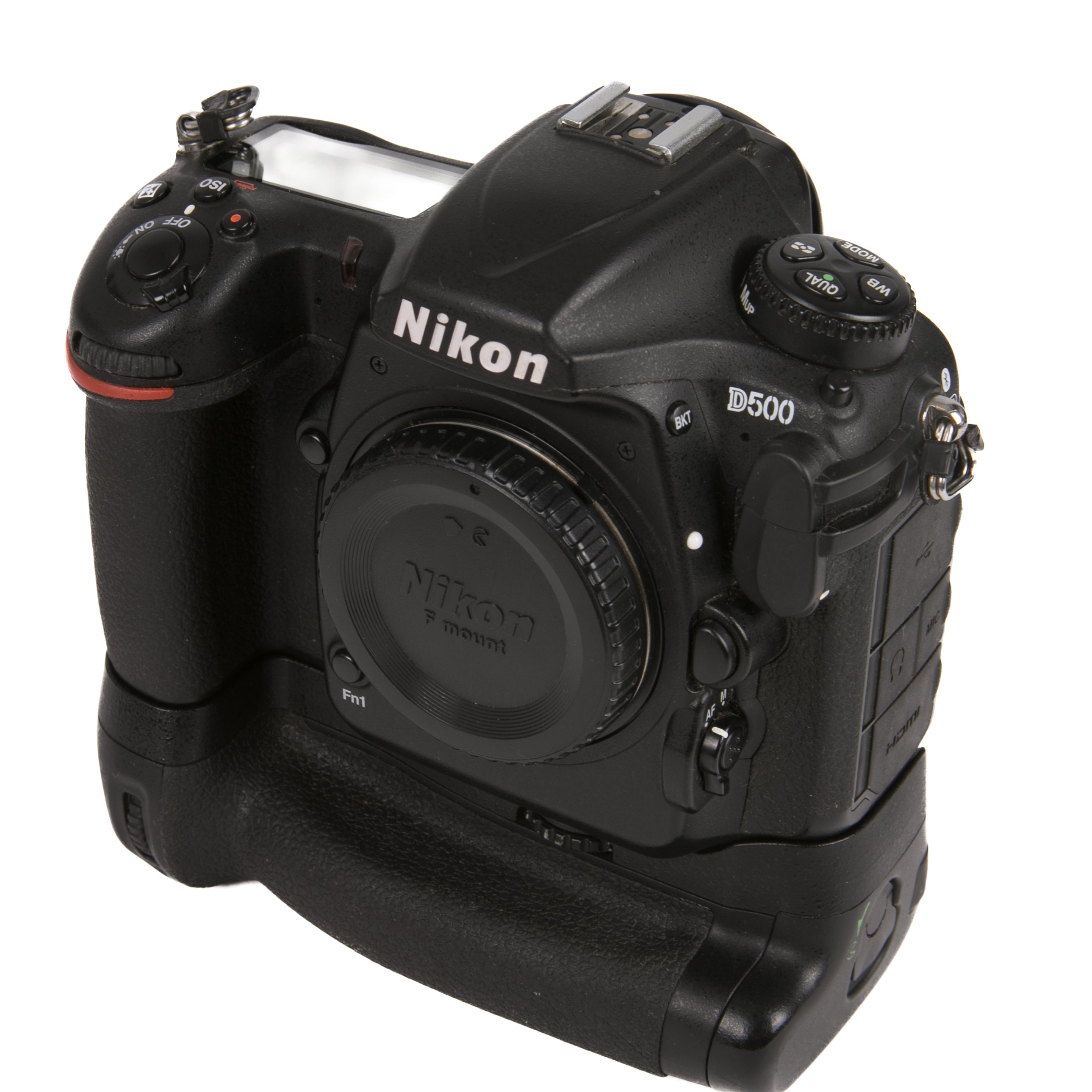 Nikon D500 scatti 44320+mb-d17