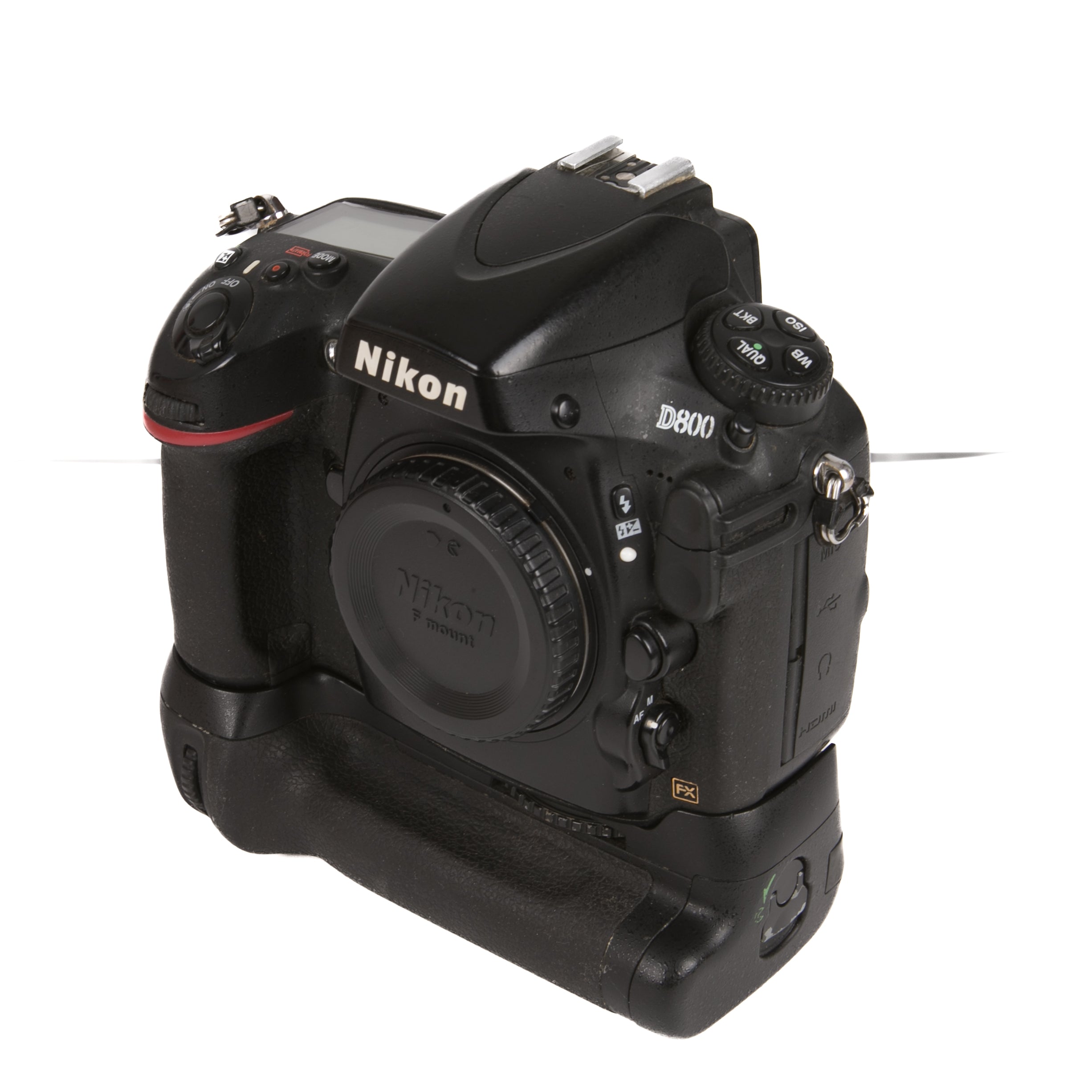 Nikon D800 Body scatti 112322+mb-d12