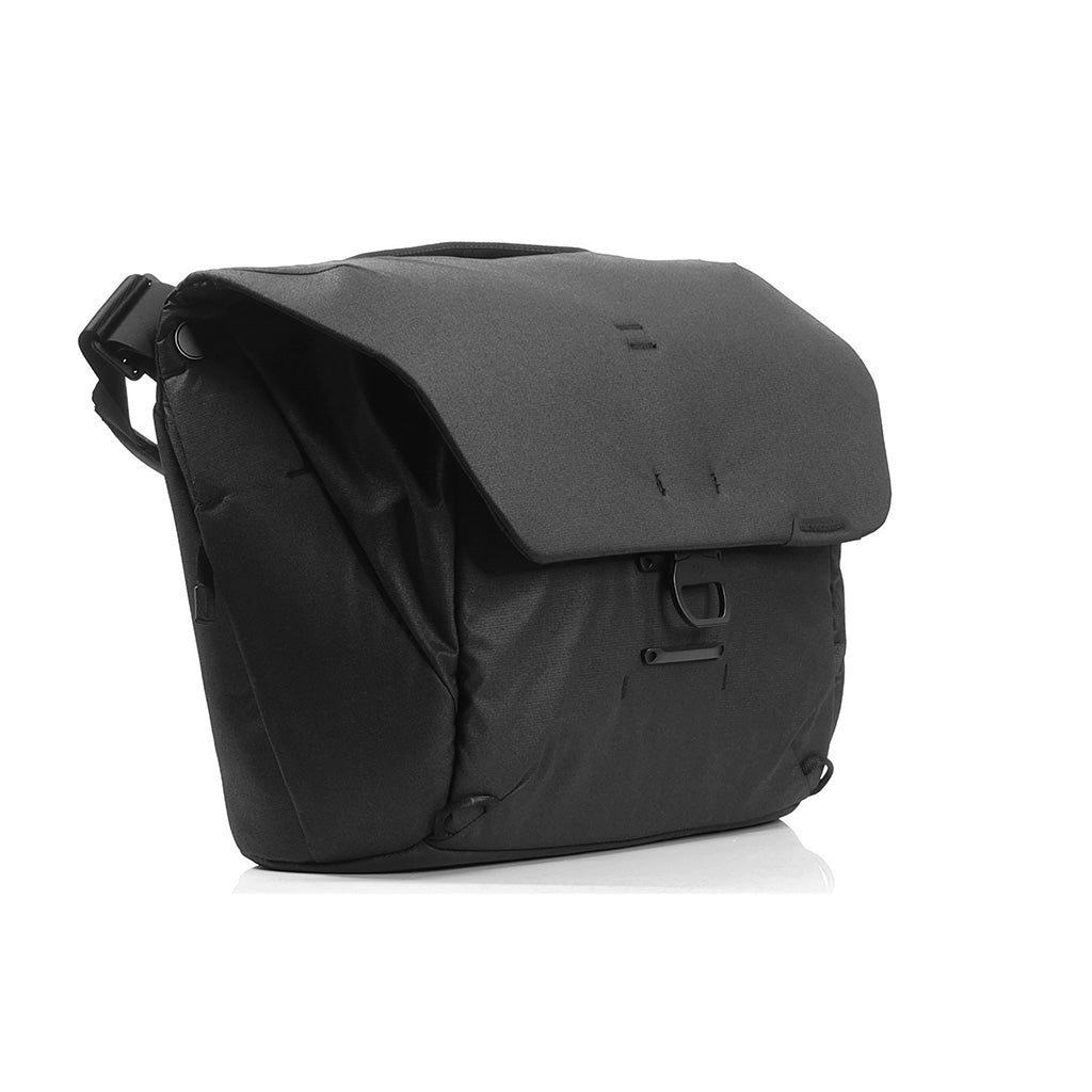 Everyday Messenger 13L v2 // Black