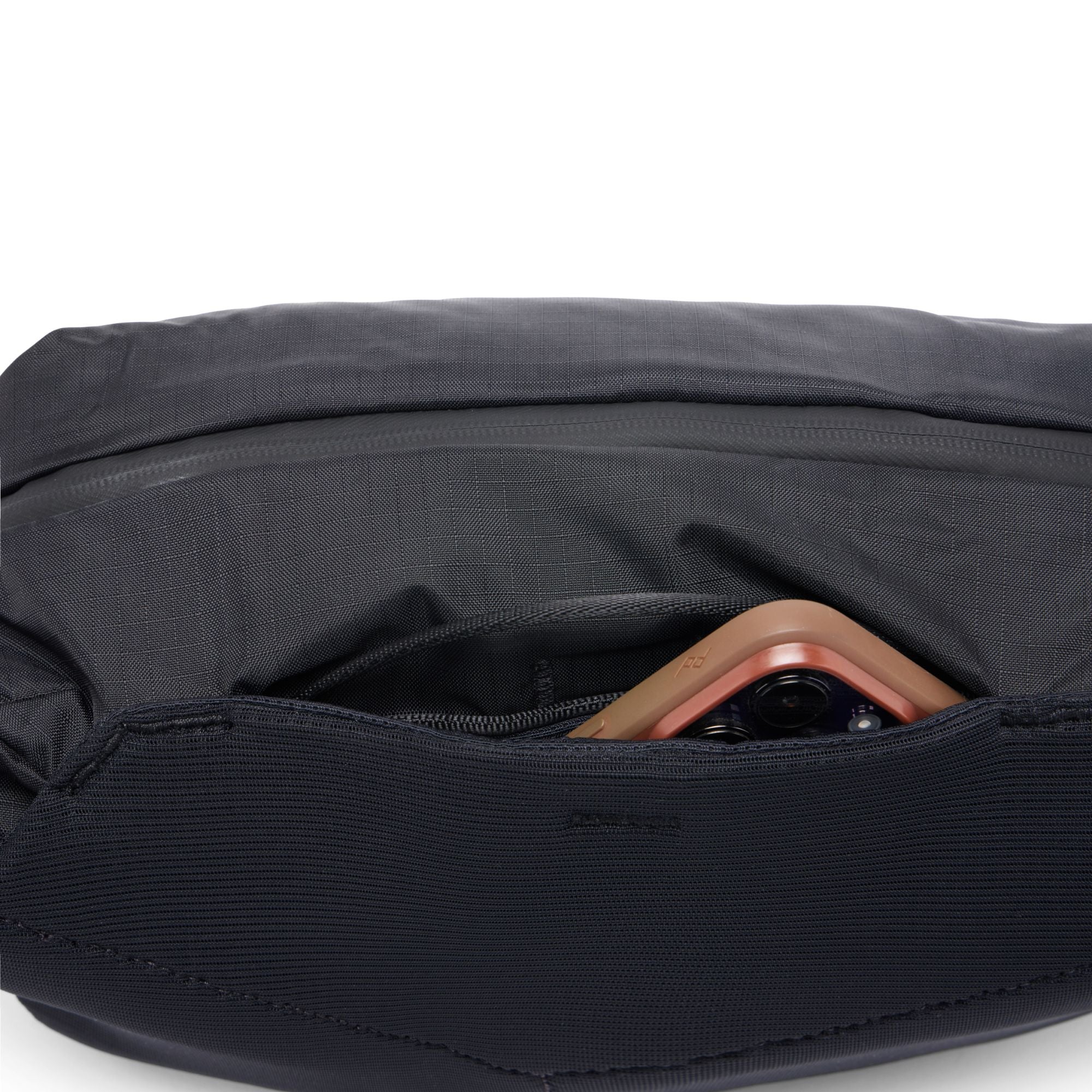 Outdoor Sling 7L Black - Nero