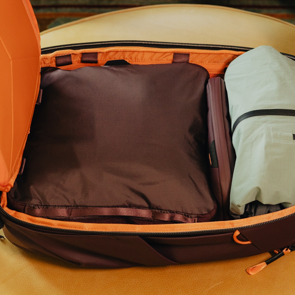 Travel Backpack 30L - Eclipse