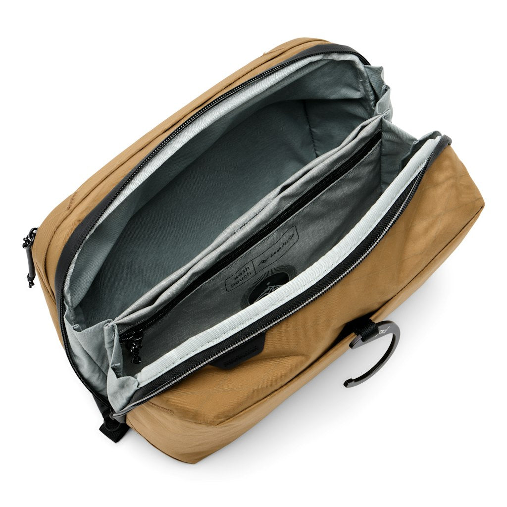 Wash Pouch Coyote