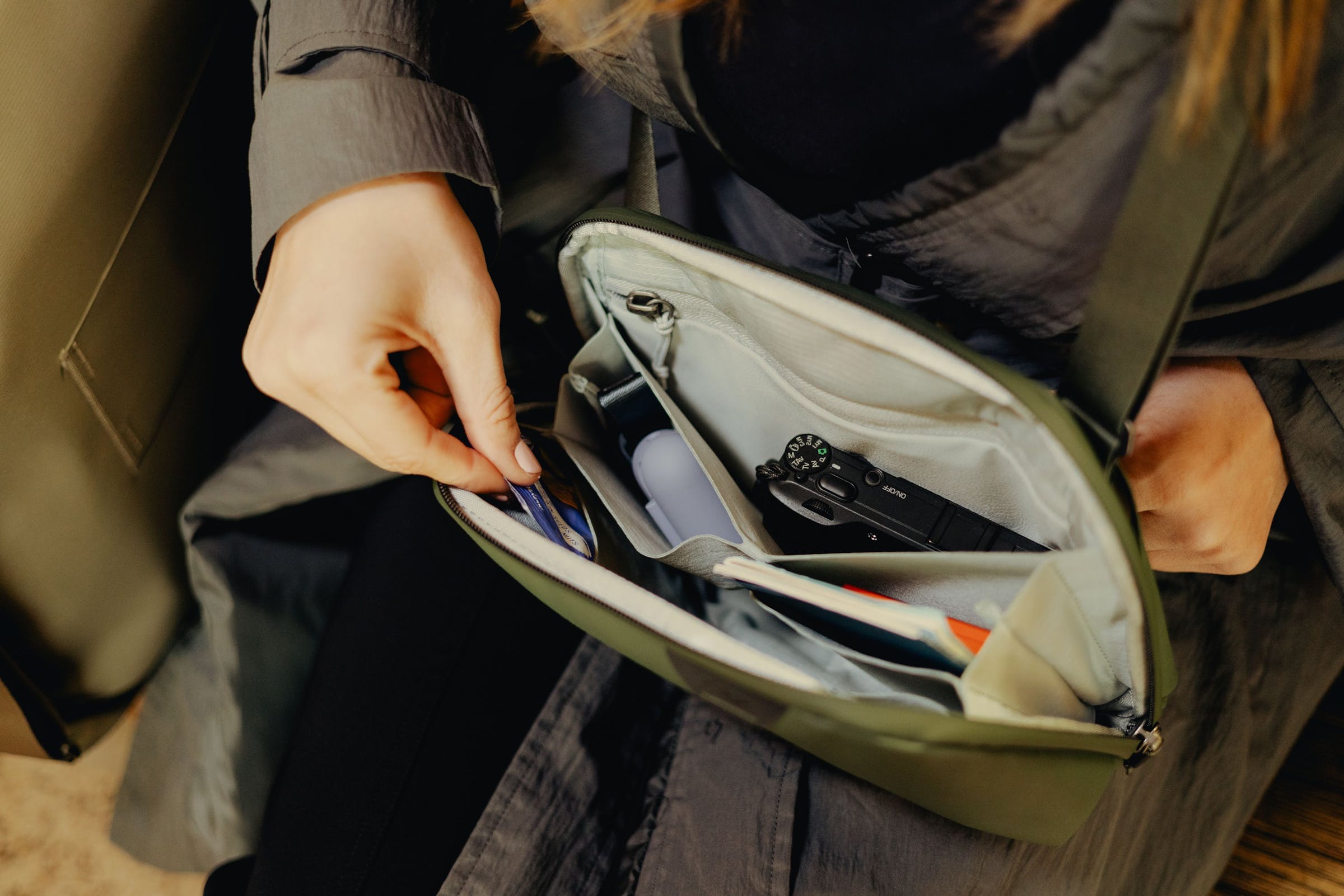 Travel Crossbody 3L Sage - compact camera - GR - TZ