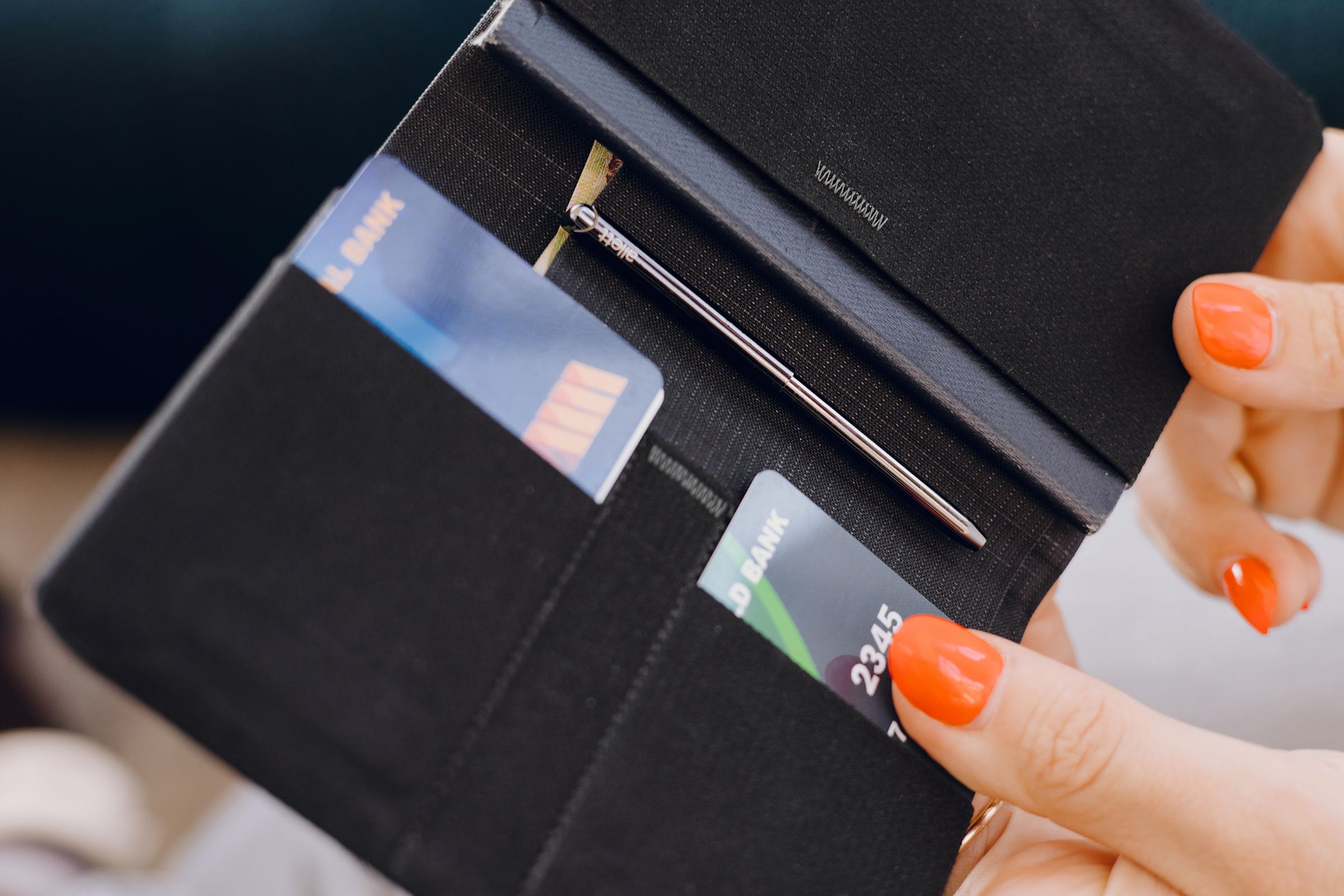 Passport Wallet - Eclipse / Bordeaux