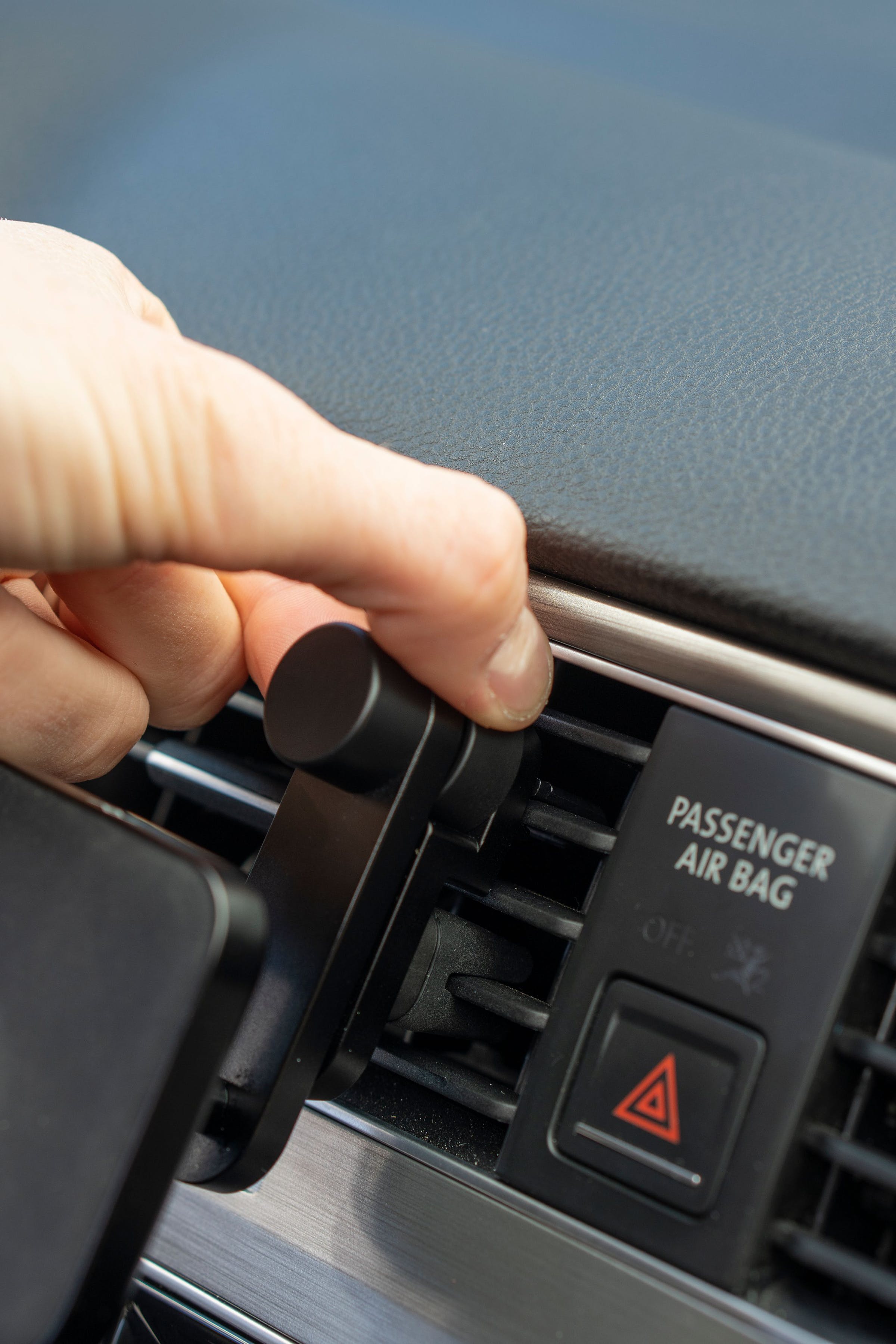 Mobile Car Mount per BOCCHETTA dell' ARIA con Ricarica Wirless MagSafe