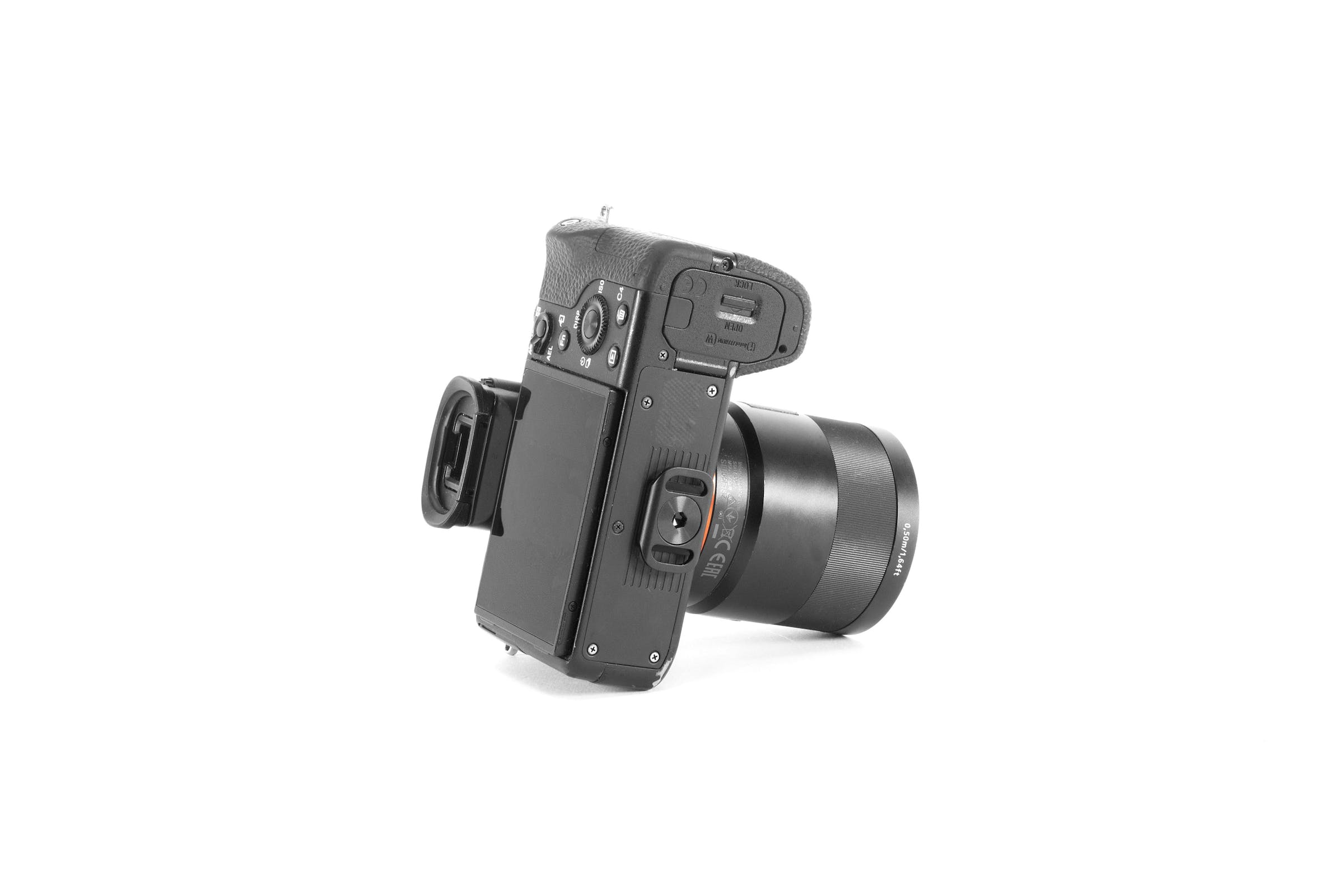 Anchor Mount -attacco che ti permete di agganciare gli ancor alla base della tua fotocamera