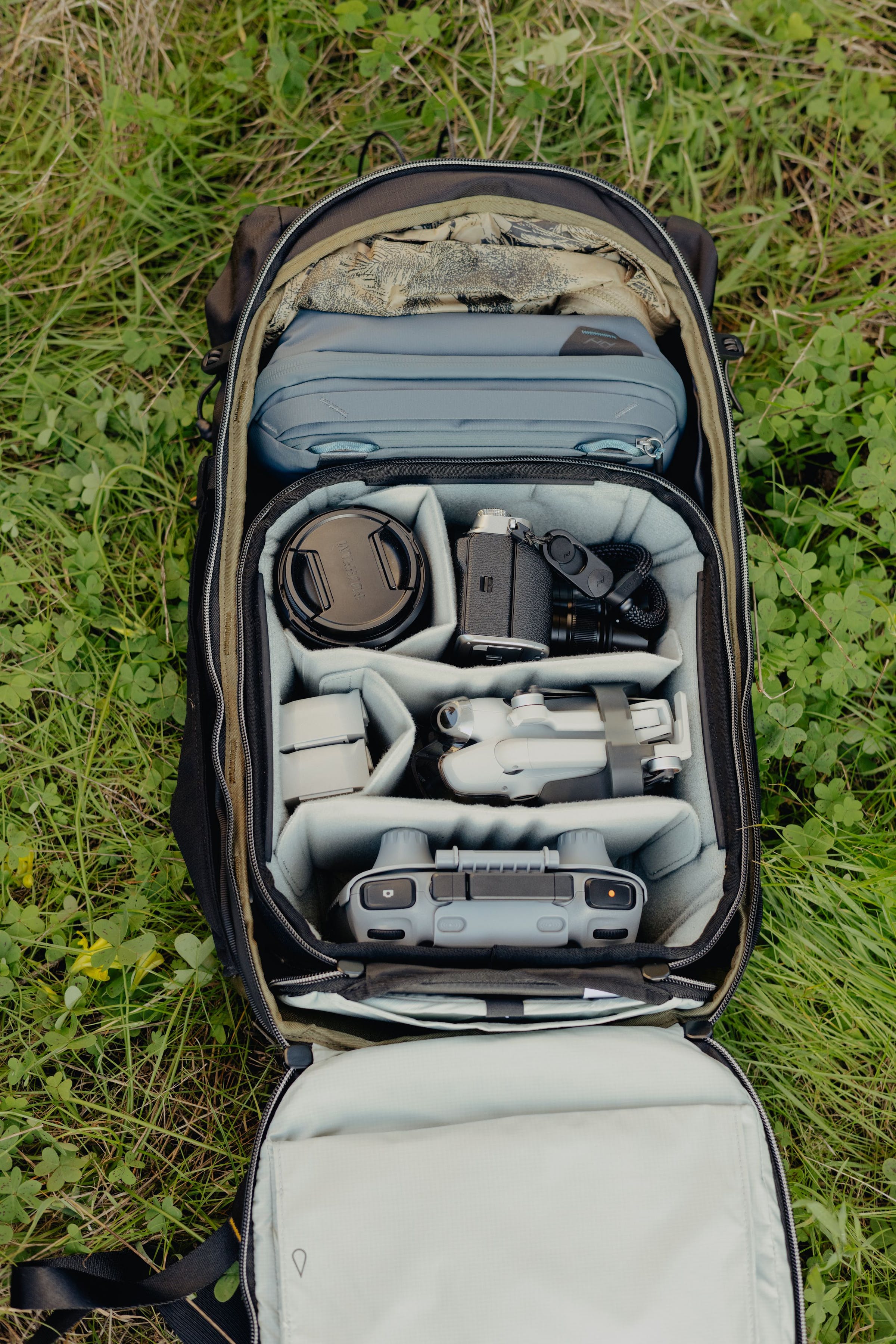 Outdoor Backpack 25L Cloud - White