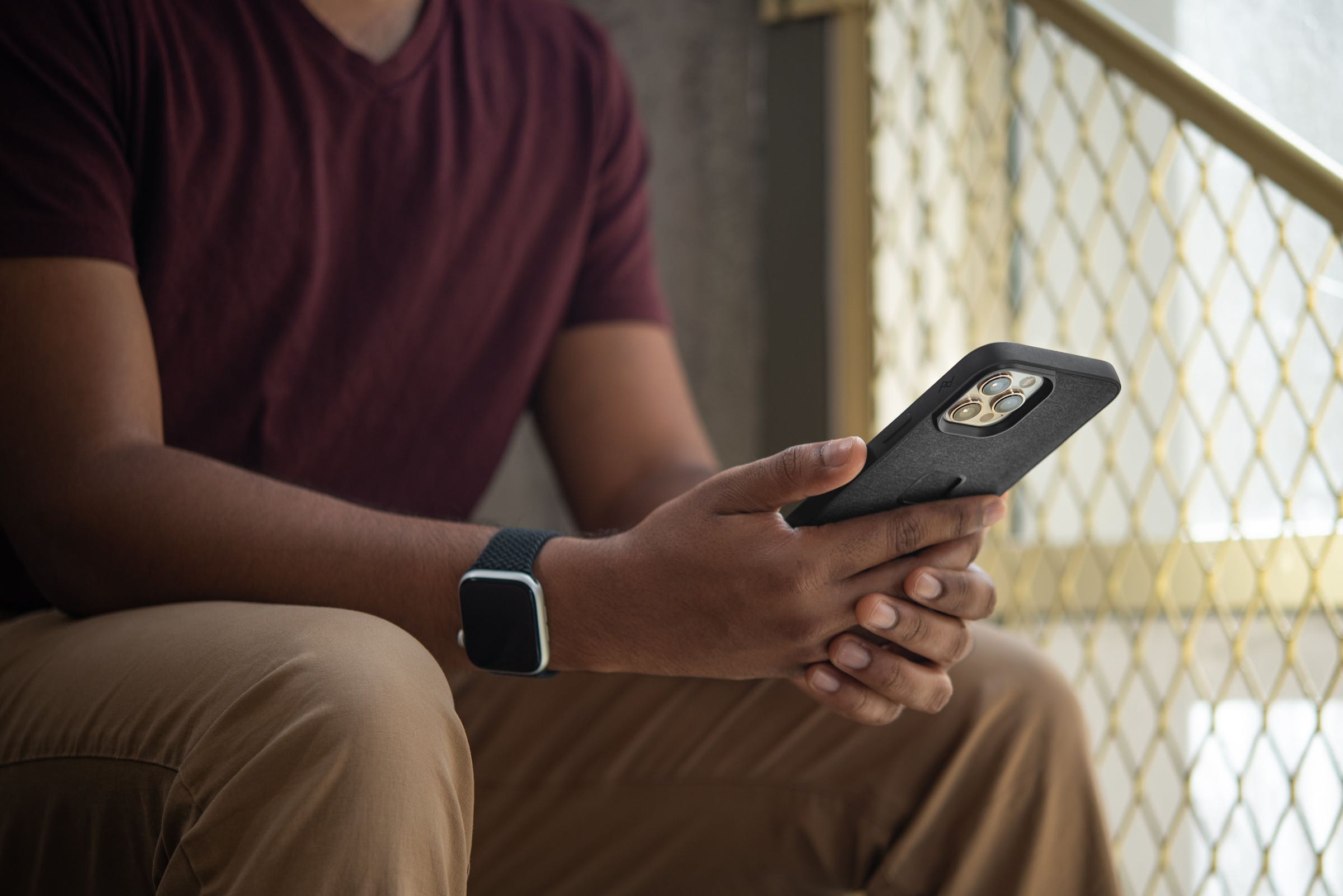 Mobile Everyday Loop Case iPhone 12 - 6.1" Charcoal