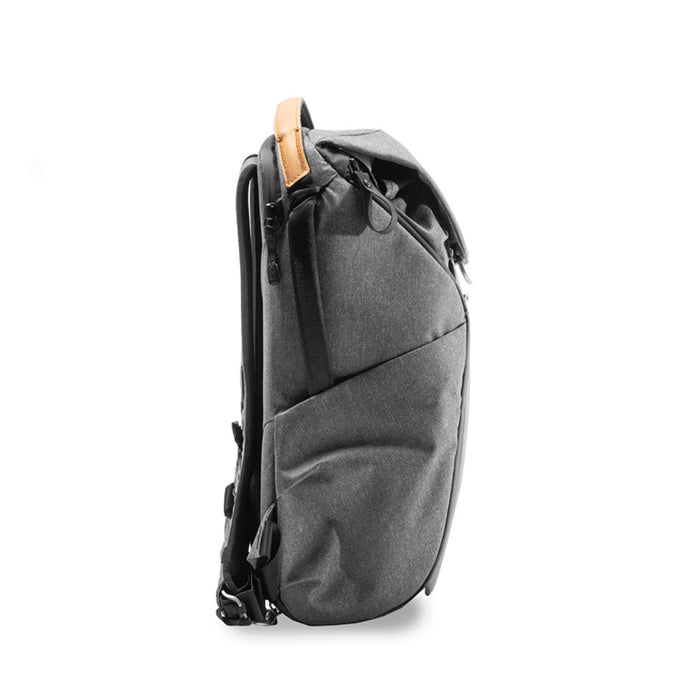 Everyday Backpack 20L v2 // Charcoal -carbone