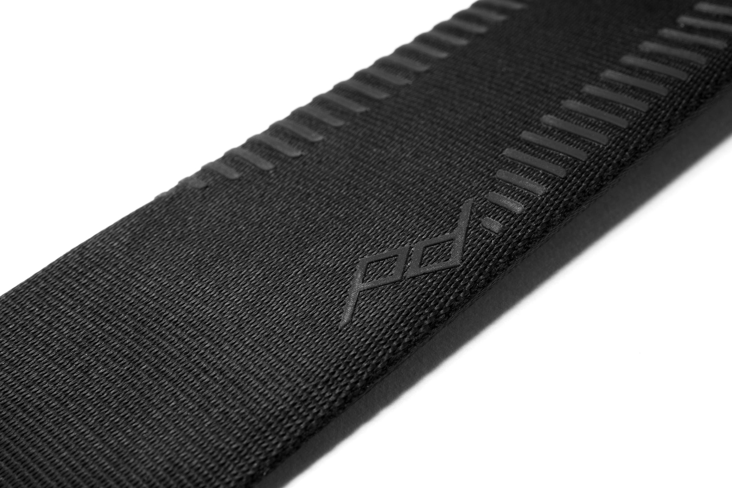 SLIDE - Black VERSIONE GARNDE Padded, premium professional camera sling/shoulder/neck strap