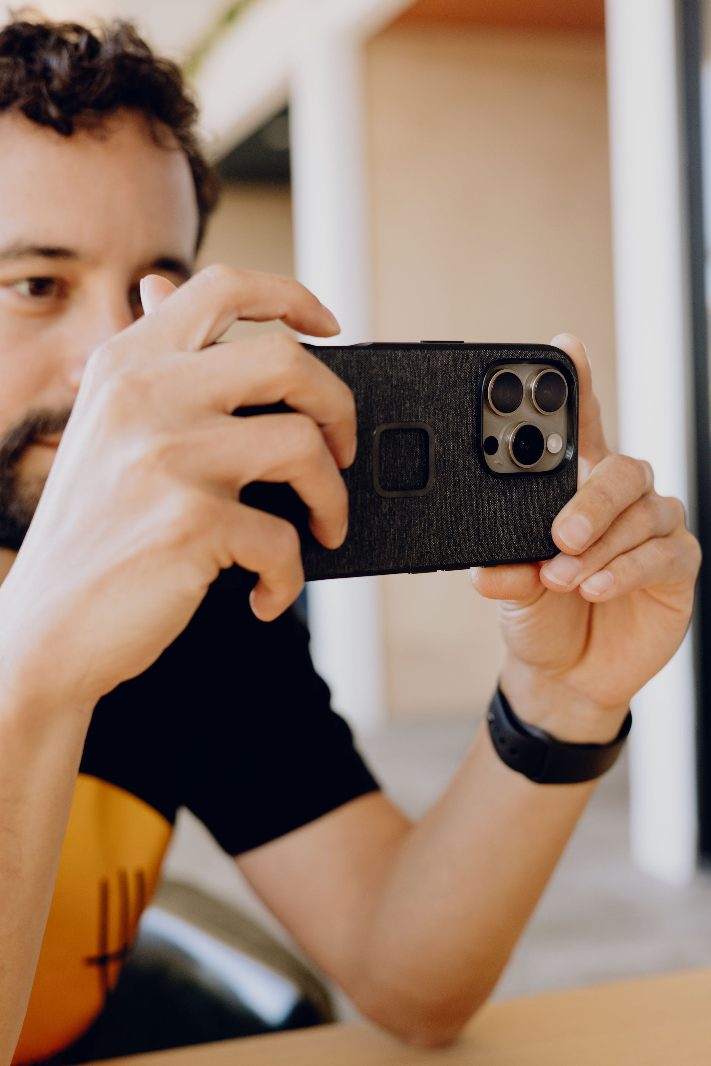 Mobile Everyday Loop Case iPhone 16 Pro Sage