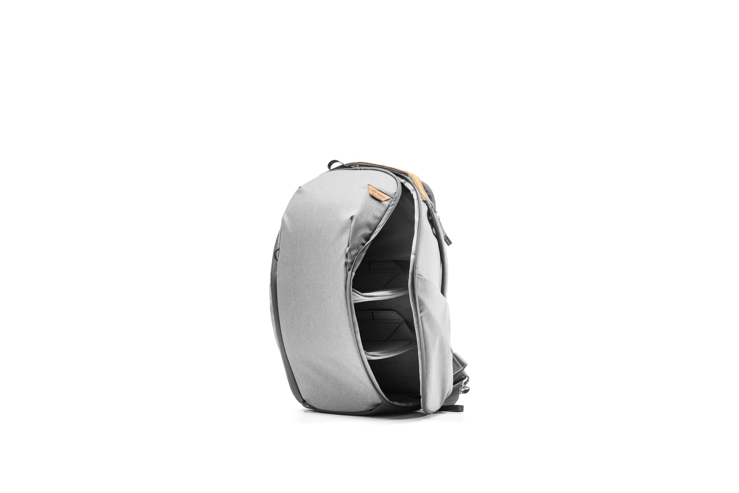 Everyday Backpack 20L Zip v2 // Ash -grigio chairo