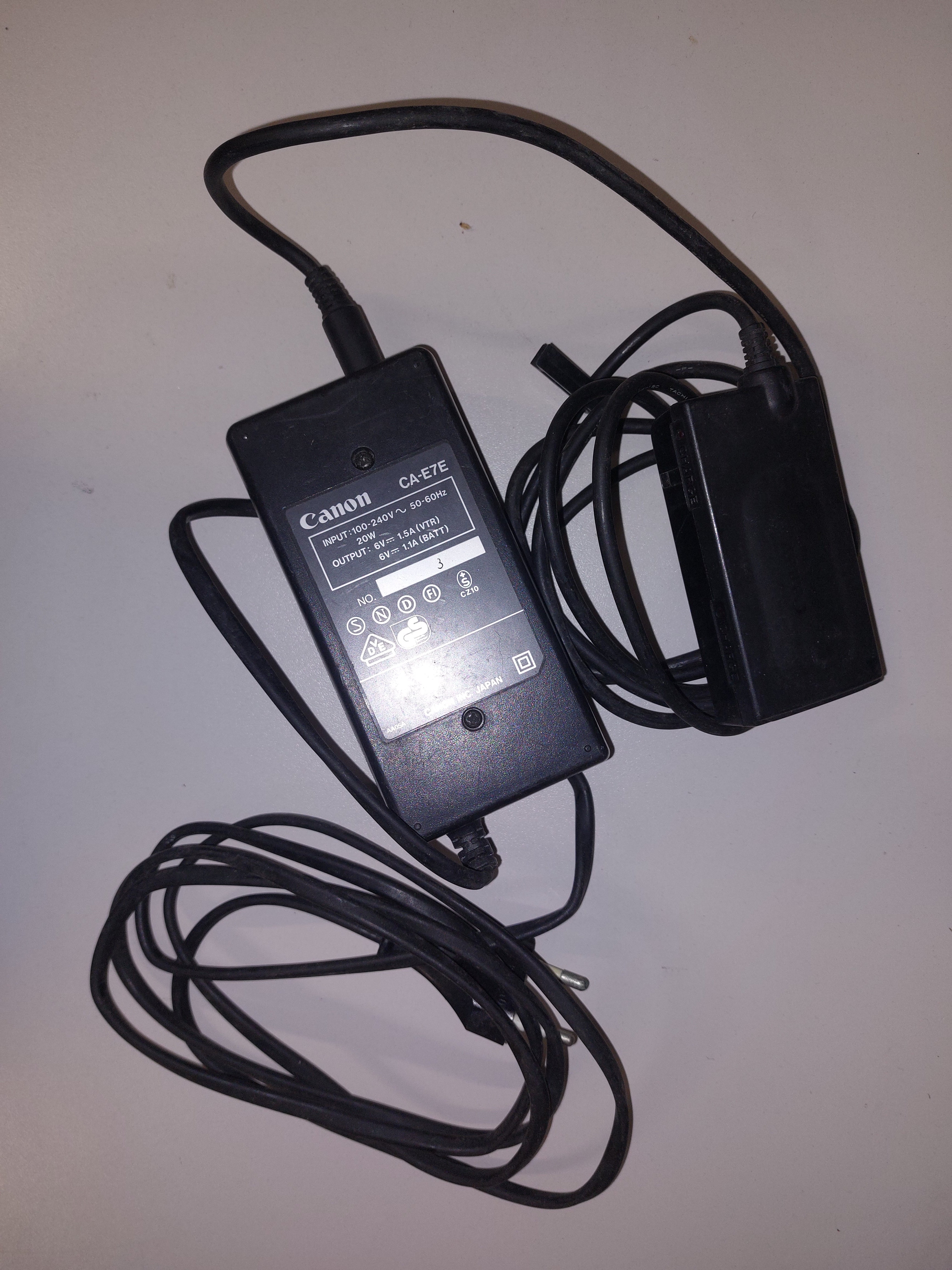 Canon CA-E7E + CR-E7K