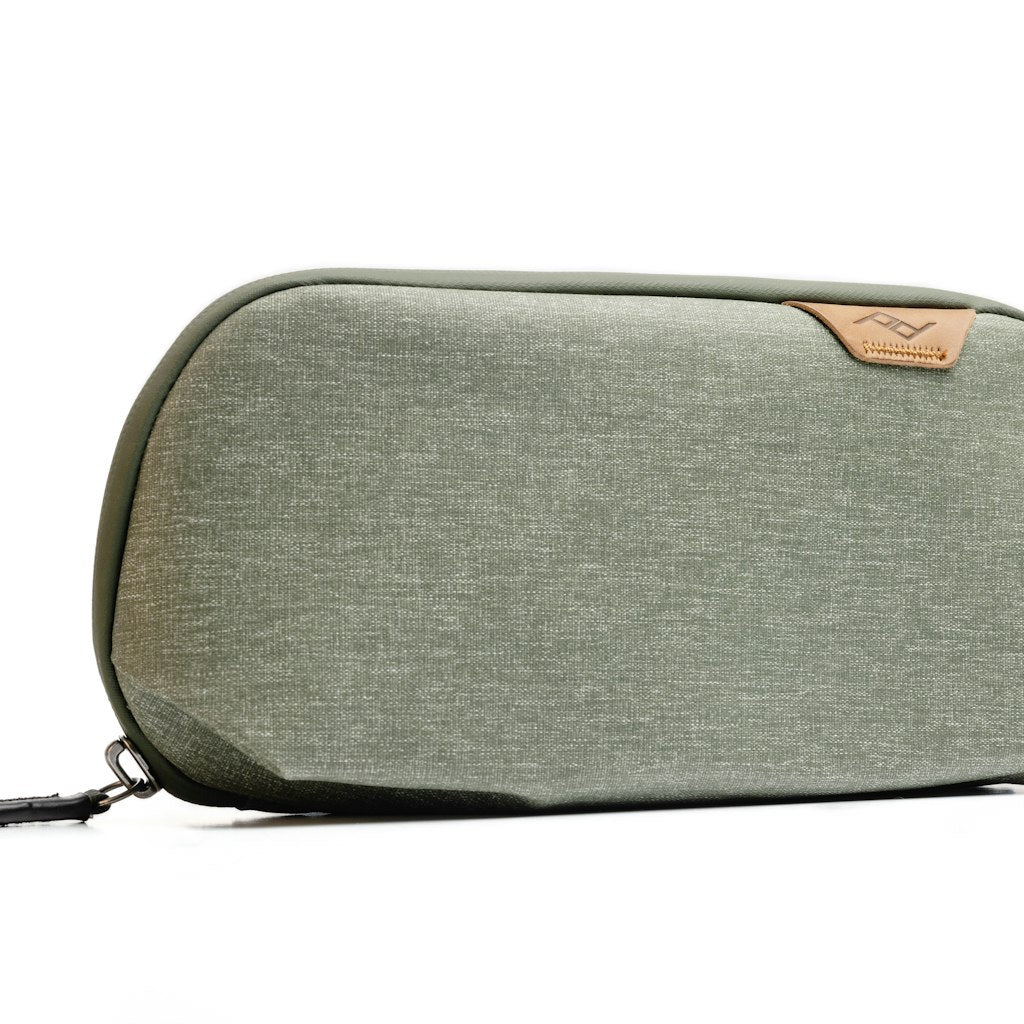 Tech Pouch Small Sage - verde Salvia Small Tech Pouch