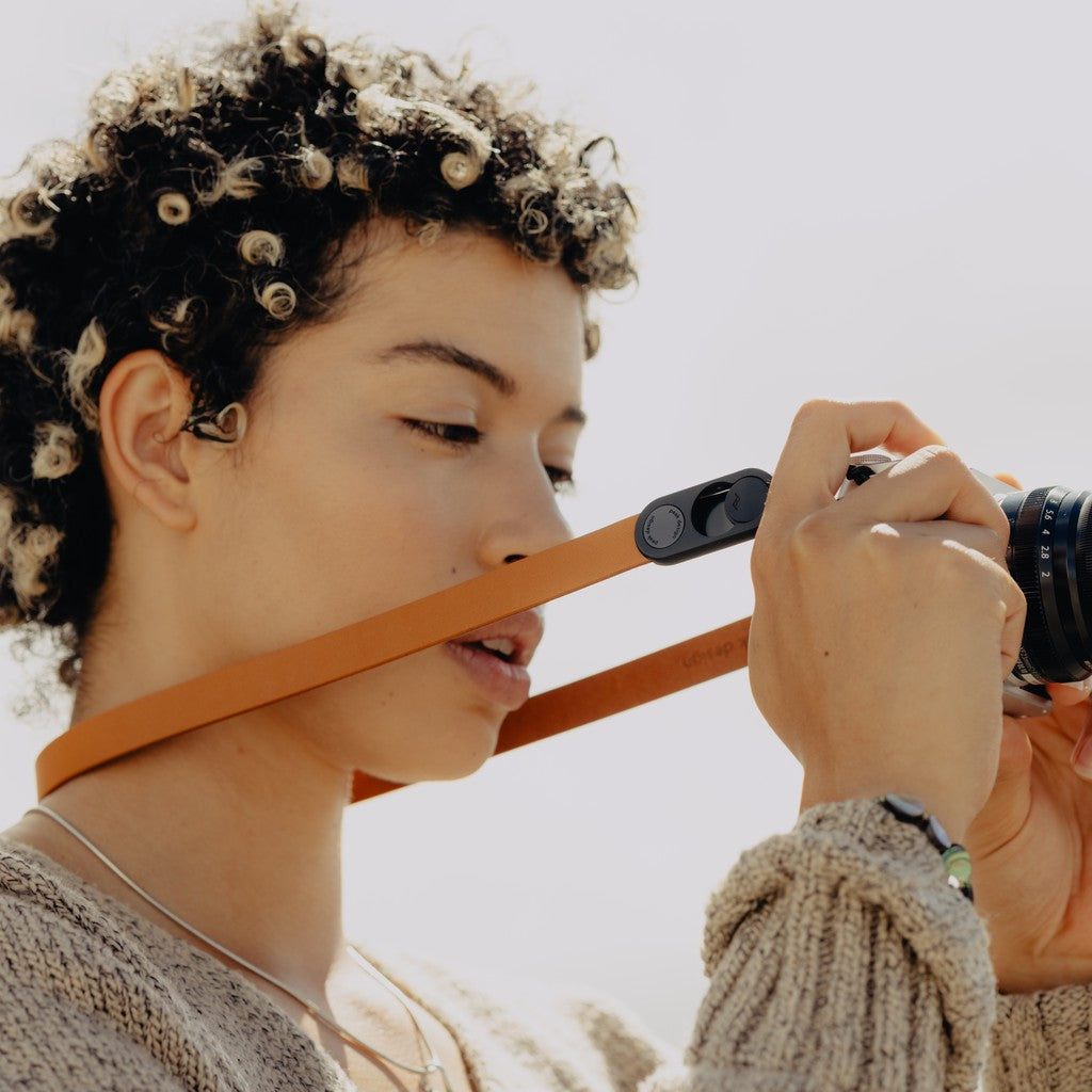 Form - Leather Pelle Camera Strap Neck - Amber