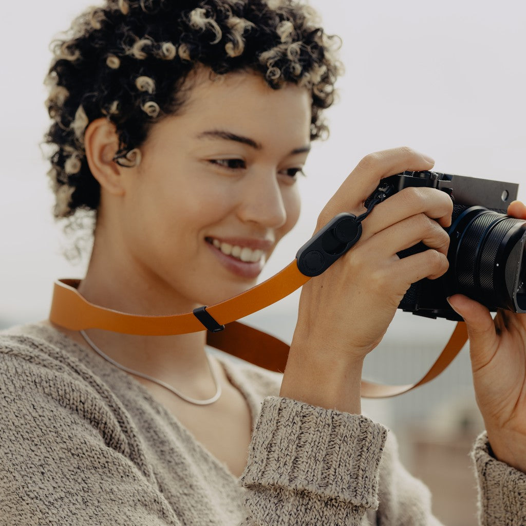 Form - Leather Pelle Camera Strap Short - Amber